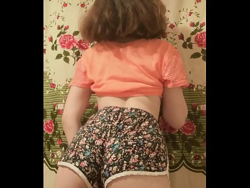 ❤️ Seksual gənc körpə kamera qarşısında şortunu soyundurur ️ Anal video bizdə az.sexera.ru ️❤